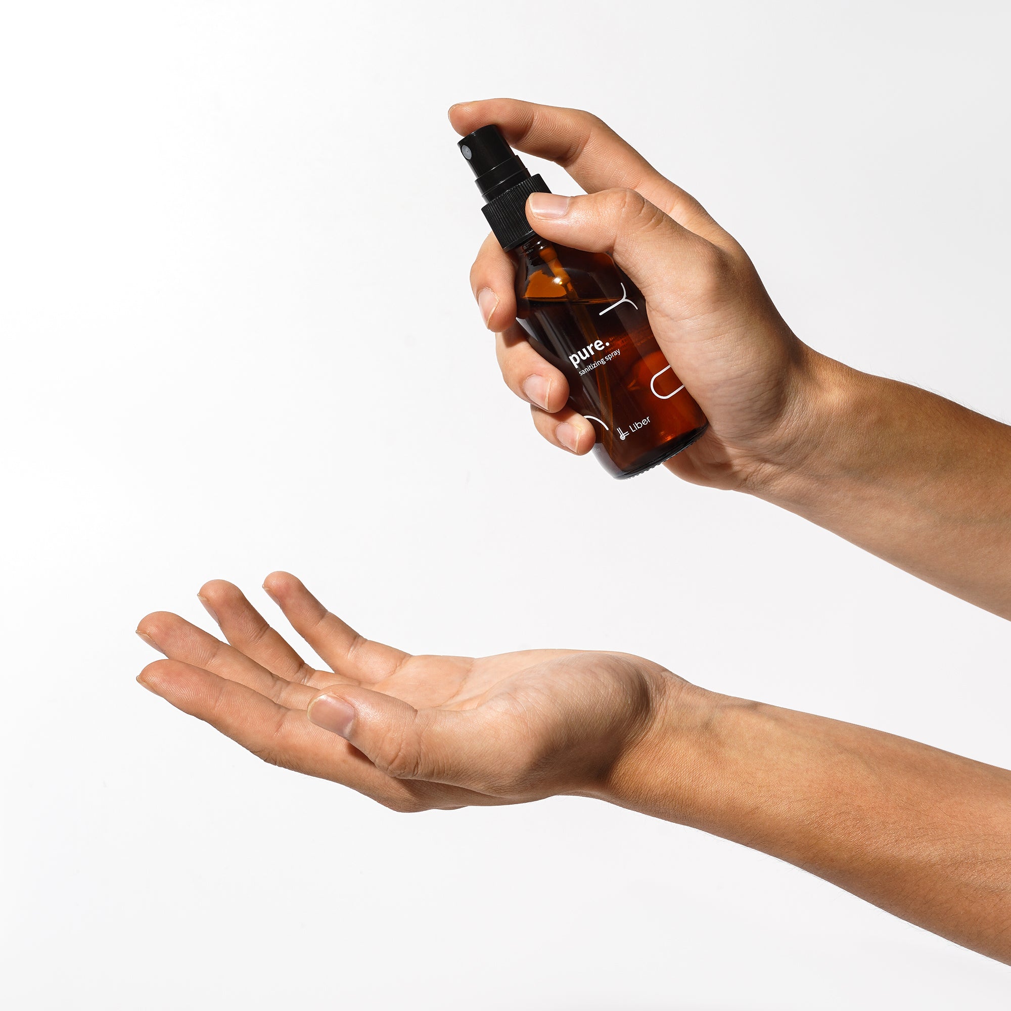 Liber pure. sanitizing spray