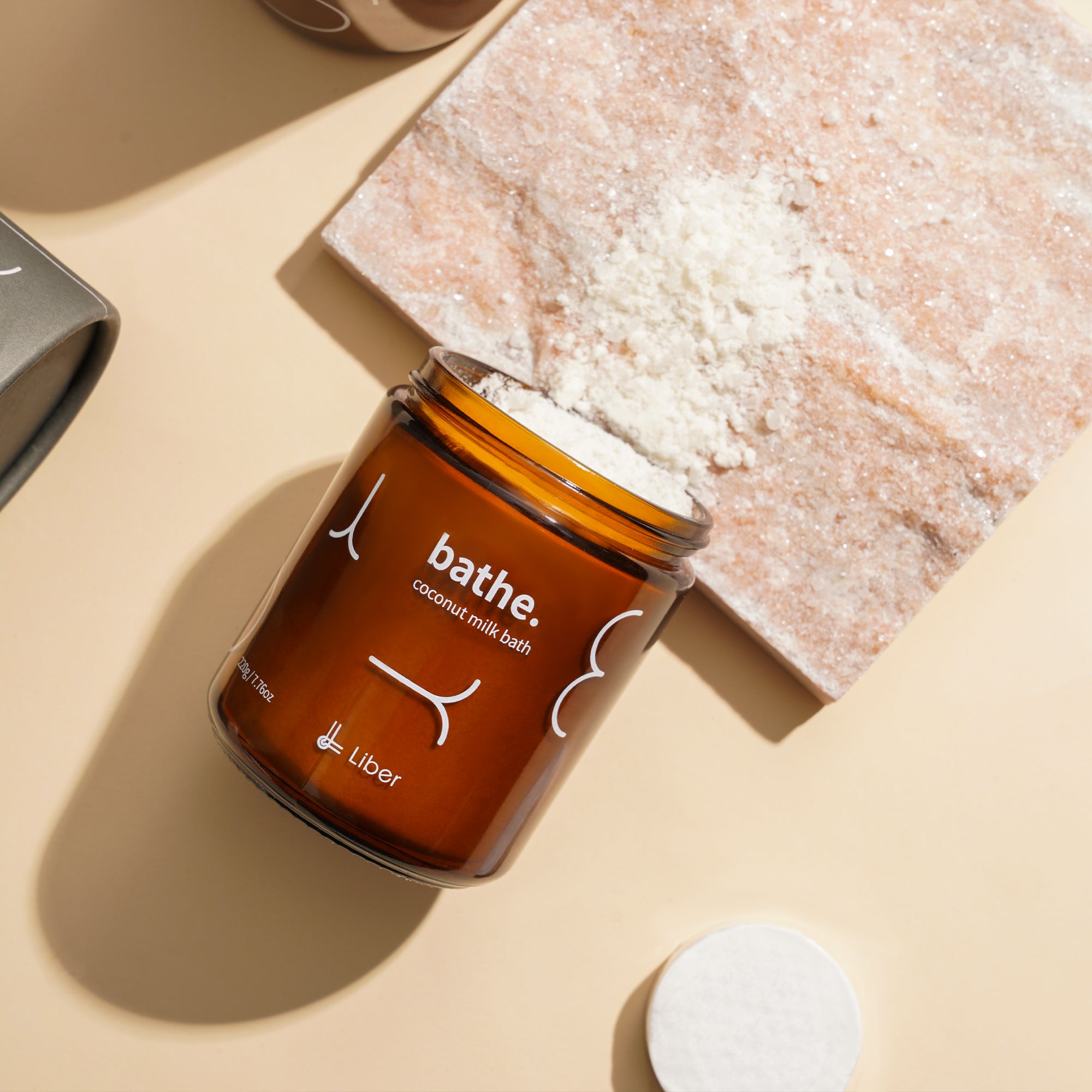 LIBER bathe. Coconut Milk Bath