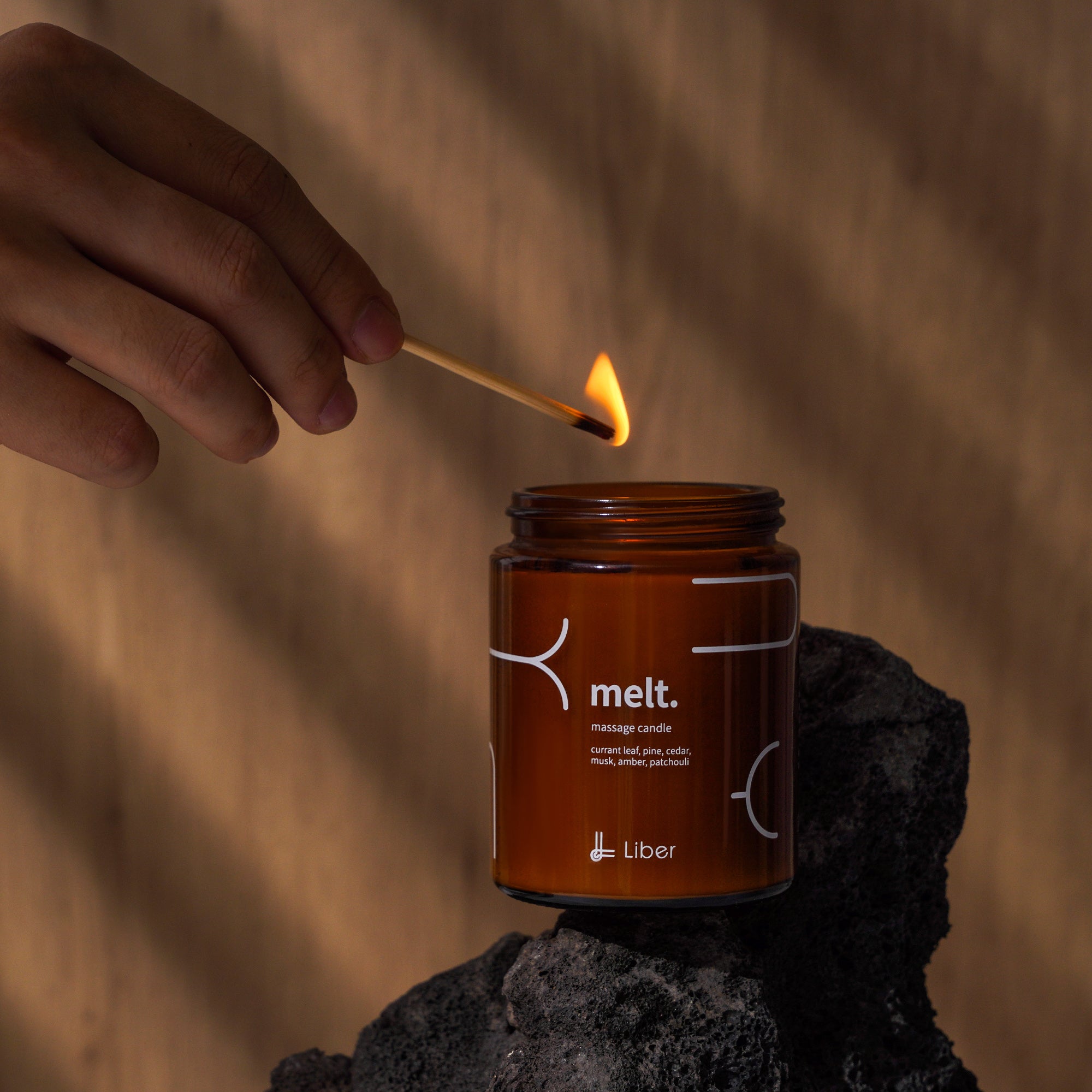 Liber melt. massage candle 120g